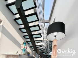 
                                                                                        Vente
                                                                                         Belle maison d'architecte, coup de cœur assuré.