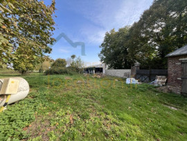 Location
Belle Maison de campagne avec sous-sol, grand jardin et garage