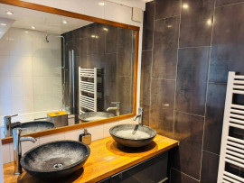 
                                                                                        Location
                                                                                         Belle maison de ville de 75m² centre-ville