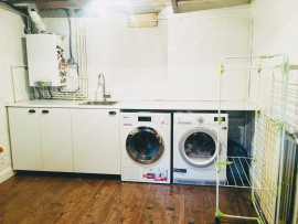 Location
Belle maison familiale centre-ville de Nanterre (loyer tout inclus)