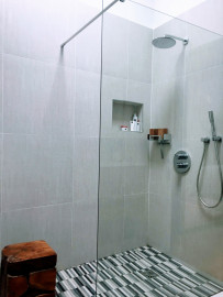 Location
Belle maison familiale centre-ville de Nanterre (loyer tout inclus)
