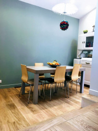 Location
Belle maison familiale centre-ville de Nanterre (loyer tout inclus)