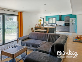 Vente
Belle maison T3 avec piscine et boulodrome