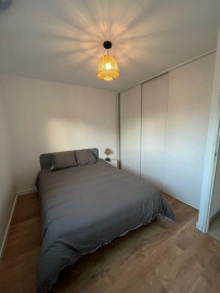 
                                                                                        Location
                                                                                         Bellevue T2 récent 2008 Meublé 44m2 Parking Balcon