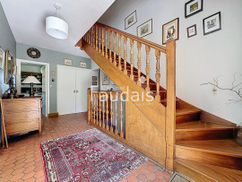 
                                                                                        Vente
                                                                                         Bien rare à la vente- Maison d'architecte  de 164 m2 avec vi