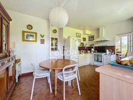 
                                                                                        Vente
                                                                                         Bien rare à la vente- Maison d'architecte  de 164 m2 avec vi