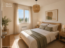 
                                                                                        Vente
                                                                                         Bien rare - Appartement T5 en duplex à Paris