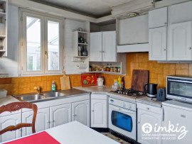 
                                                                                        Vente
                                                                                         bien située bon potentiel terrasse