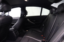 
                                                                                        Voiture
                                                                                         BMW 3 Series 2.0 320d M Sport Auto xDrive Euro 5 (s/s) 4dr