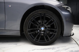 
                                                                                        Voiture
                                                                                         BMW 3 Series 2.0 320d M Sport Auto xDrive Euro 5 (s/s) 4dr