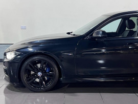Voiture
BMW 3 SERIES 2.0 320d M Sport Saloon 4dr Diesel Auto Euro 6 (s/s) (190 ps) Saloon