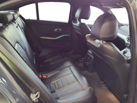 Voiture
BMW 3 Series Saloon M Sport