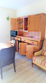 
                                                                                        Location
                                                                                         Bois, lac, plage, mer à "2 pas" de l'appartement!