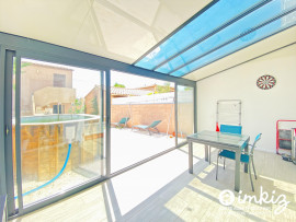 Vente
BORD DE MER - Maison + garage + dépendance (studio