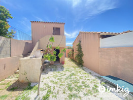 Vente
BORD DE MER - Maison + garage + dépendance (studio