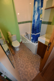 
                                                                                        Location
                                                                                          Bourg de Canisy