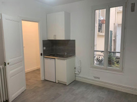 
                                                                                        Location
                                                                                         Bureau-Apt 33 m2 Levallois Métro Anatole France
