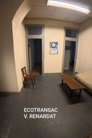 
                                                                                        Vente
                                                                                         BUREAU OU CABINET MEDICAL 104M2