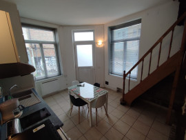 
                                                                                        Vente
                                                                                         Cachet amiénois, format mini