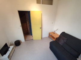 
                                                                                        Vente
                                                                                         Cachet amiénois, format mini