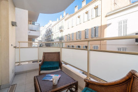 Location
Cannes spacieux App proche Palais des Festivals (loyer tout inclus)