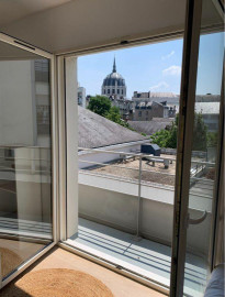 
                                                                                        Location
                                                                                         Centre -quartier lamoriciere- libre de suite