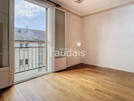 
                                                                                        Vente
                                                                                         CENTRE VILLE DE SAINT-LÔ, Appartement, 2 chambres