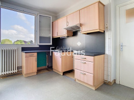 Vente
CENTRE VILLE DE SAINT-LÔ, appartement, 81m2