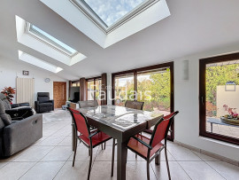 
                                                                                        Vente
                                                                                         CERISY LA FORET - Maison 4 chambres - Proche commerces   AXE