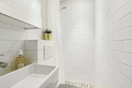 
                                                                                        Location
                                                                                         Chaleureux 2P meublé Ligne1