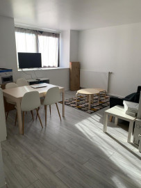 Colocation
Chambre 1 - 1 chambre disponible en colocation