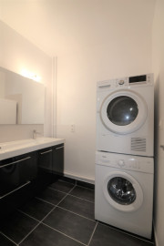 
                                                                                        Colocation
                                                                                         Chambre 1 -  1 chambre disponible en colocation