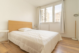Colocation
Chambre 1 - 1 chambre disponible en colocation
