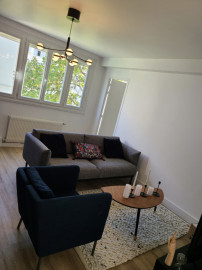 
                                                                                        Colocation
                                                                                         Chambre 1 -  1 chambre disponible en colocation