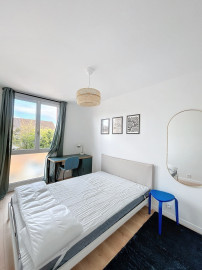 
                                                                                        Colocation
                                                                                         Chambre 1 -  1 chambre disponible en colocation