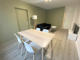 
                                                                                        Colocation
                                                                                         Chambre 1 -  1 chambre disponible en colocation