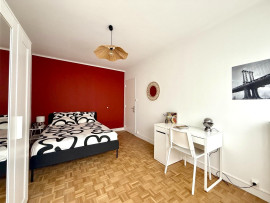 
                                                                                        Colocation
                                                                                         Chambre 1 - Appartement 5 pièces