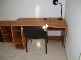 
                                                                                        Colocation
                                                                                         Chambre 12m² chez particulier quartier Facultés