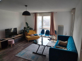 
                                                                                        Colocation
                                                                                         Chambre à louer Bacalan