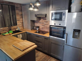 
                                                                                        Colocation
                                                                                         Chambre à louer Bacalan