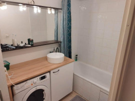 
                                                                                        Colocation
                                                                                         Chambre à louer Bacalan