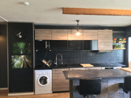 
                                                                                        Colocation
                                                                                         Chambre à louer dans belle colocation meublée 81m²