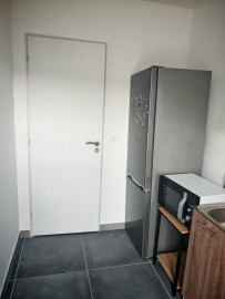 
                                                                                        Colocation
                                                                                         Chambre à louer dans un pavillon