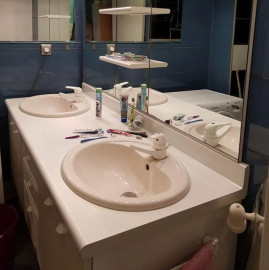 
                                                                                        Location
                                                                                         Chambre All inclusif, proche Métro B Debourg