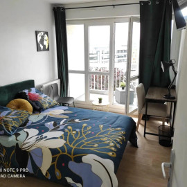 
                                                                                        Colocation
                                                                                         Chambre avec balcon cergy préfecture