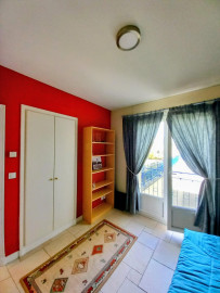 
                                                                                        Colocation
                                                                                         CHAMBRE CHEZ L'HABITANT commune agréable et calme