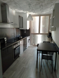 
                                                                                        Colocation
                                                                                         Chambre dans 4P meublé 56m² avec balcon