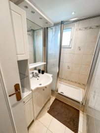 Location
Chambre dans appartement pour étudiants Appartement de 68m². (loyer tout inclus)