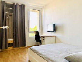 
                                                                                        Colocation
                                                                                         Chambre dans bel appartement