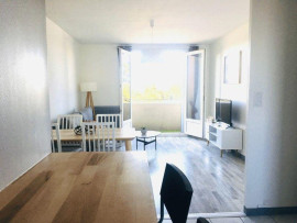 
                                                                                        Colocation
                                                                                         Chambre dans belle coloc 64m² tt compris